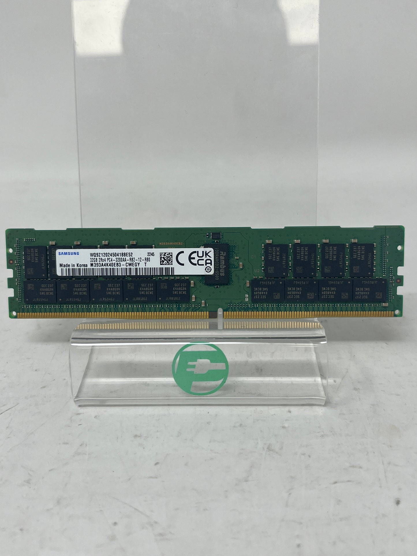 Samsung M393A4K40EB3-CWEGY 32GB (1x32GB) RAM DDR4 3200MHz