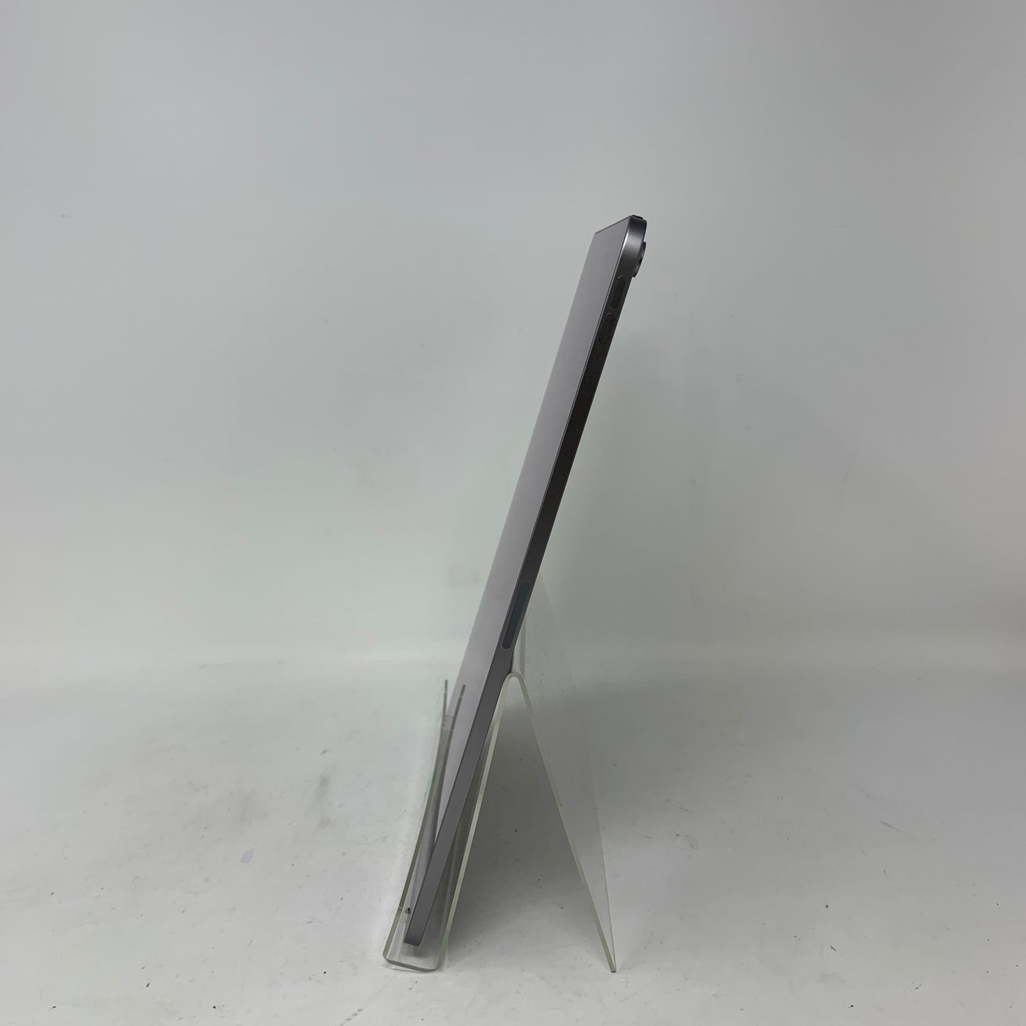 WiFi Only Apple iPad Air 13" M3 512GB Space Gray MCNT4LL/A