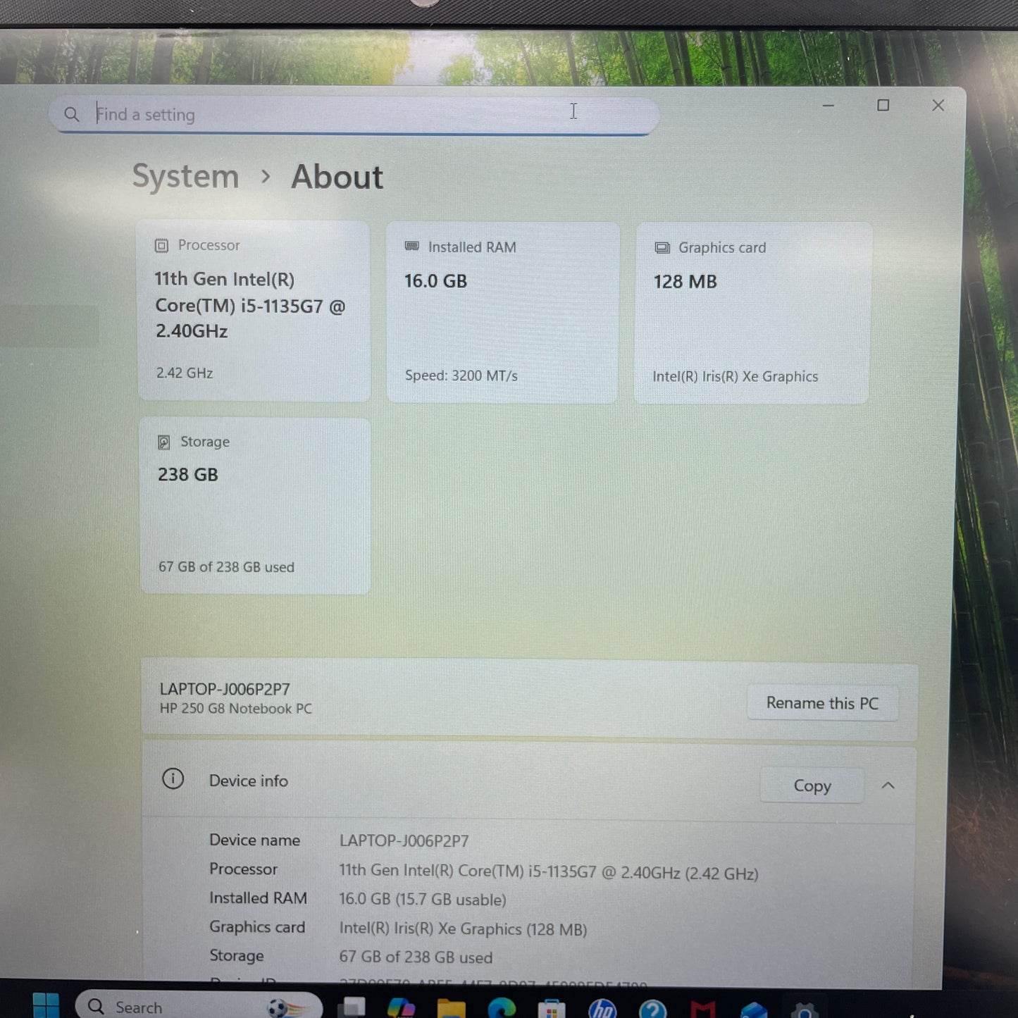 HP NoteBook 250 G8 15.6" i5-1135G7 2.4GHz 16GB RAM 256GB SSD