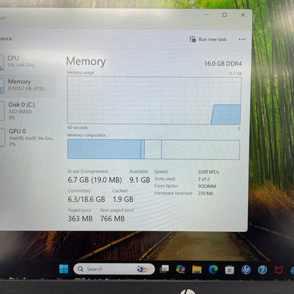 HP NoteBook 250 G8 15.6" i5-1135G7 2.4GHz 16GB RAM 256GB SSD