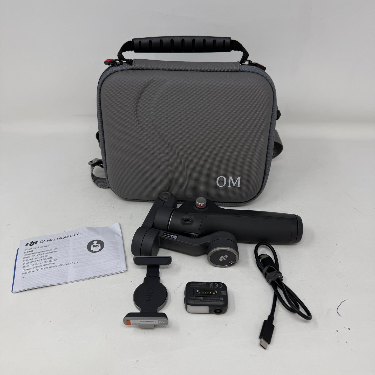 DJI Osmo Mobile 7P Intelligent Tracking Phone Gimbal DS507
