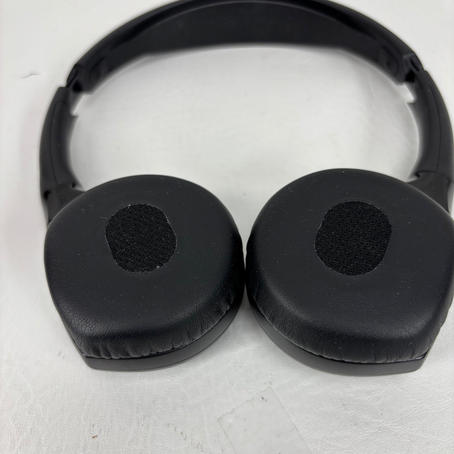 Cadillac Escalade Rear Entertainment Dual Channel Wireless IR Headphones Black