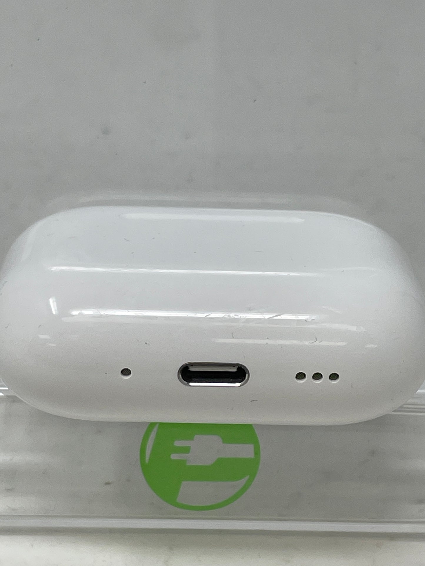 Apple AirPods Pro 3rd Gen with MagSafe Charging Case A3064 A3063 A3122 MTJV3AM/A