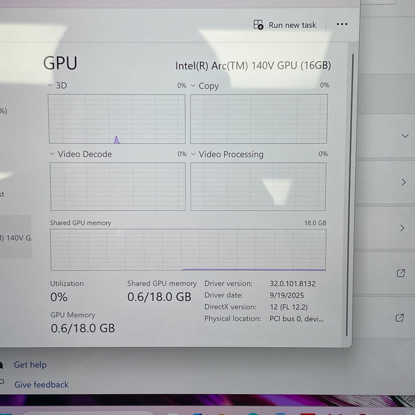Lenovo Yoga Slim 7i 9596U3V3L 14" Core Ultra 7 285V 2.2GHz 32GB RAM 1TB SSD