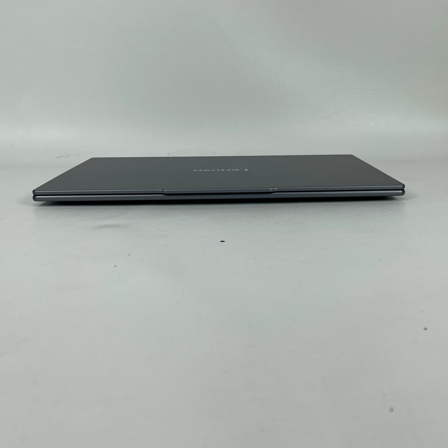 Lenovo Yoga Slim 7i 9596U3V3L 14" Core Ultra 7 285V 2.2GHz 32GB RAM 1TB SSD