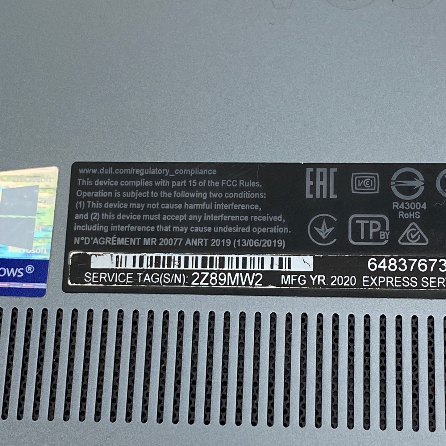 Dell Vostro 5590 15.6" i7-10510U 1.8GHz 16GB RAM 512GB SSD GeForce MX250