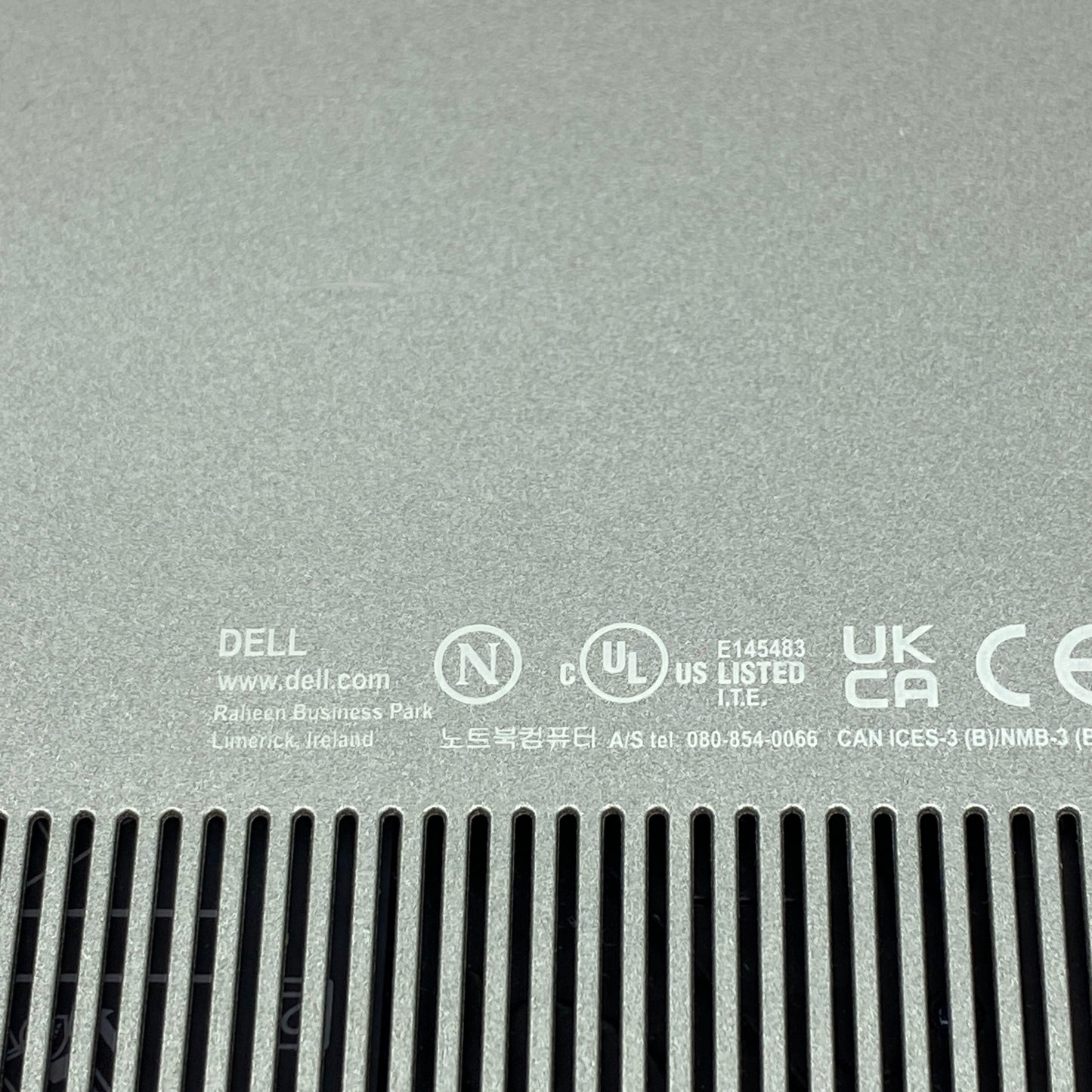 Dell Inspiron 7425 14" Ryzen 5 5625U 2.3GHz 8GB RAM 512GB SSD