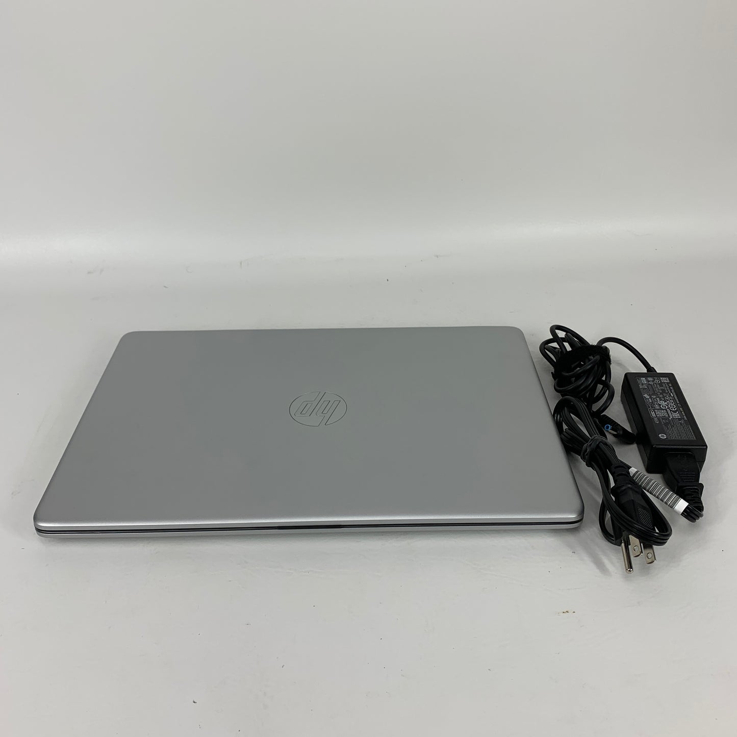 HP Laptop QNLLM2UQ 15.6" i3-1115G4 3.0GHz 16GB RAM 1TB SSD