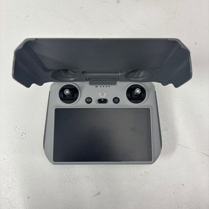 DJI Mini 3 Pro 4K Quadcopter Camera Drone MT3M3VD