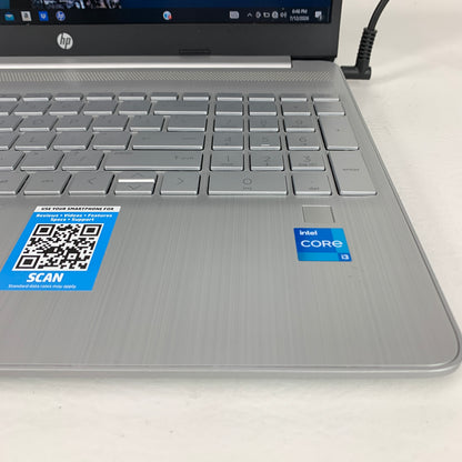 HP Laptop QNLLM2UQ 15.6" i3-1115G4 3.0GHz 16GB RAM 1TB SSD