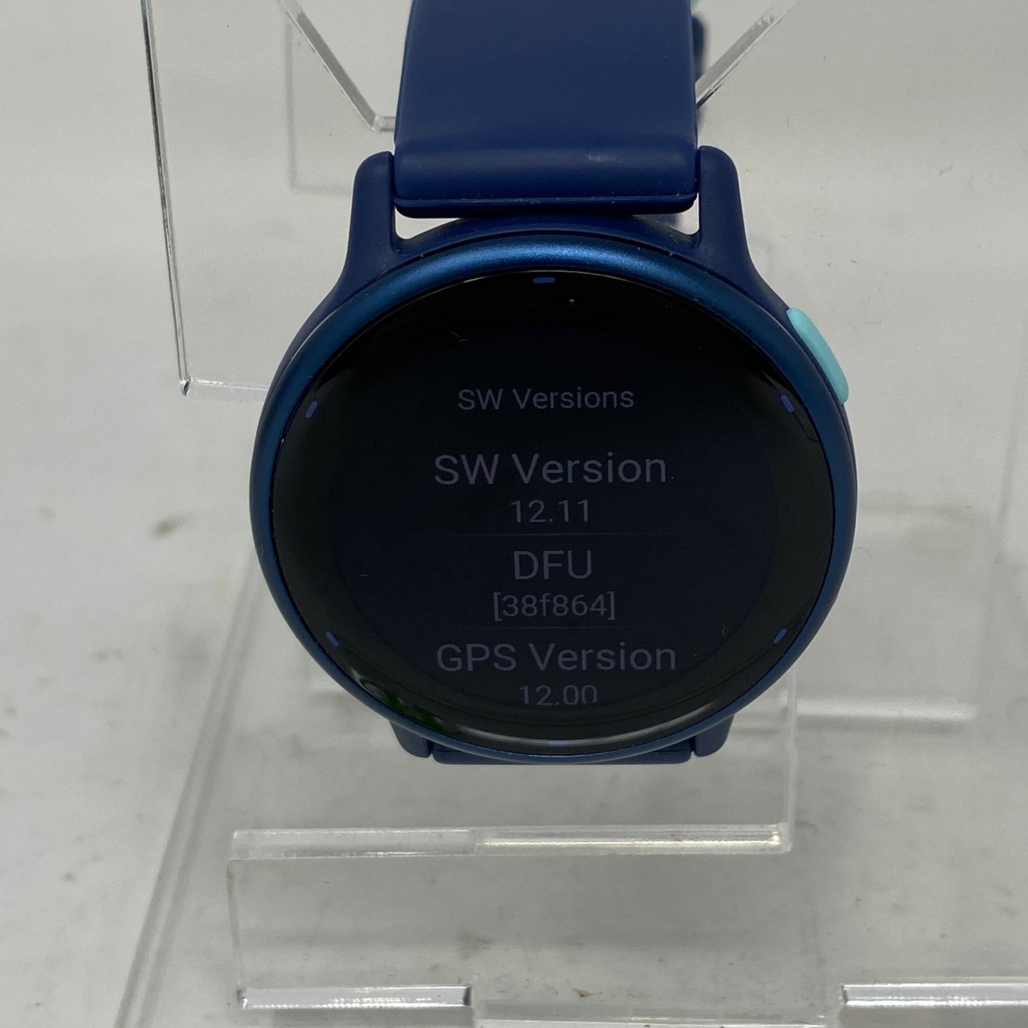 GARMIN VivoActive 5 42mm Activity Tracker Smartwatch A04724