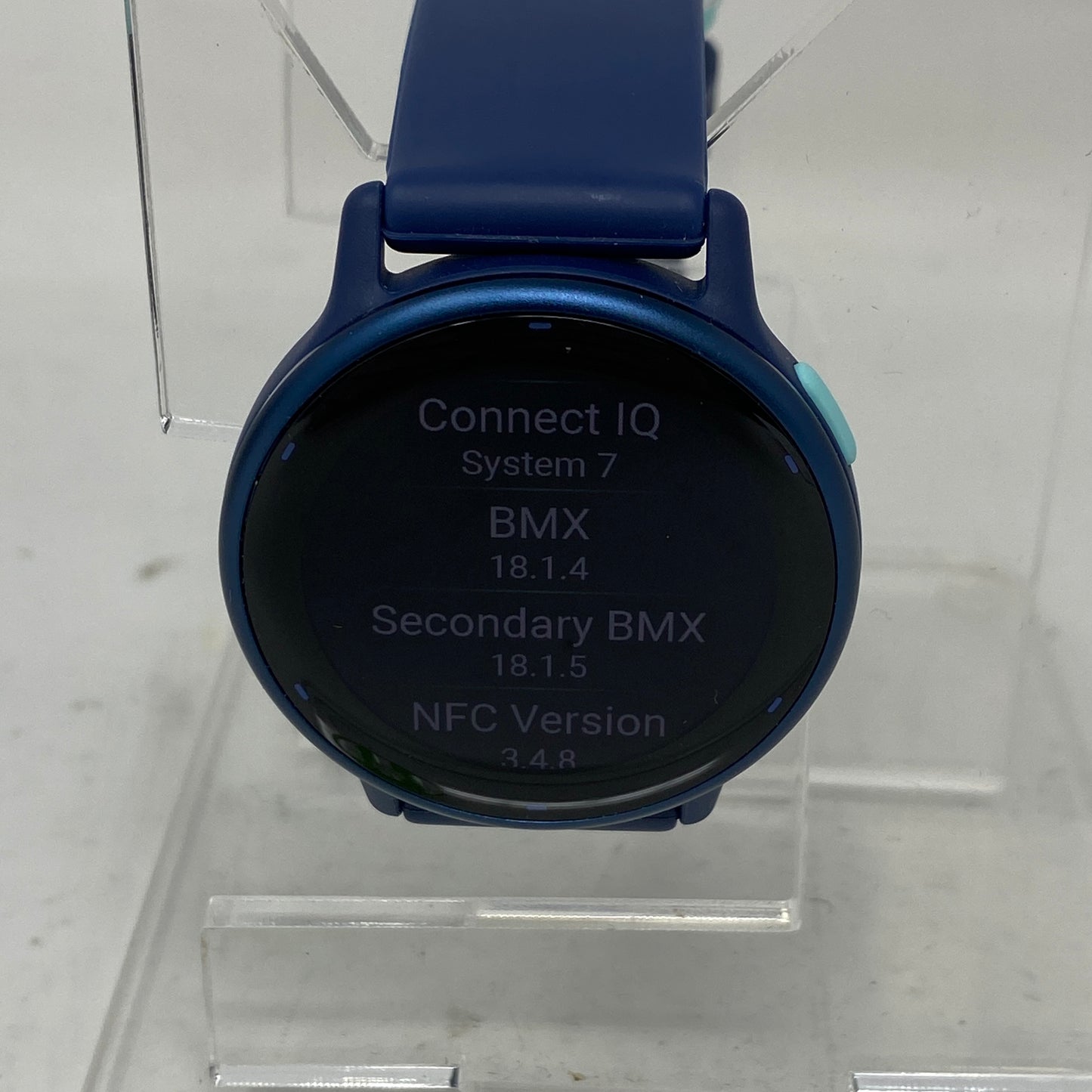 GARMIN VivoActive 5 42mm Activity Tracker Smartwatch A04724