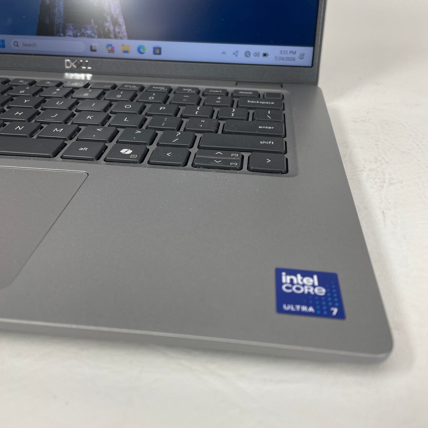 Dell Precision 3490 14" i7-1355U 3.8GHz 16GB RAM 256GB SSD