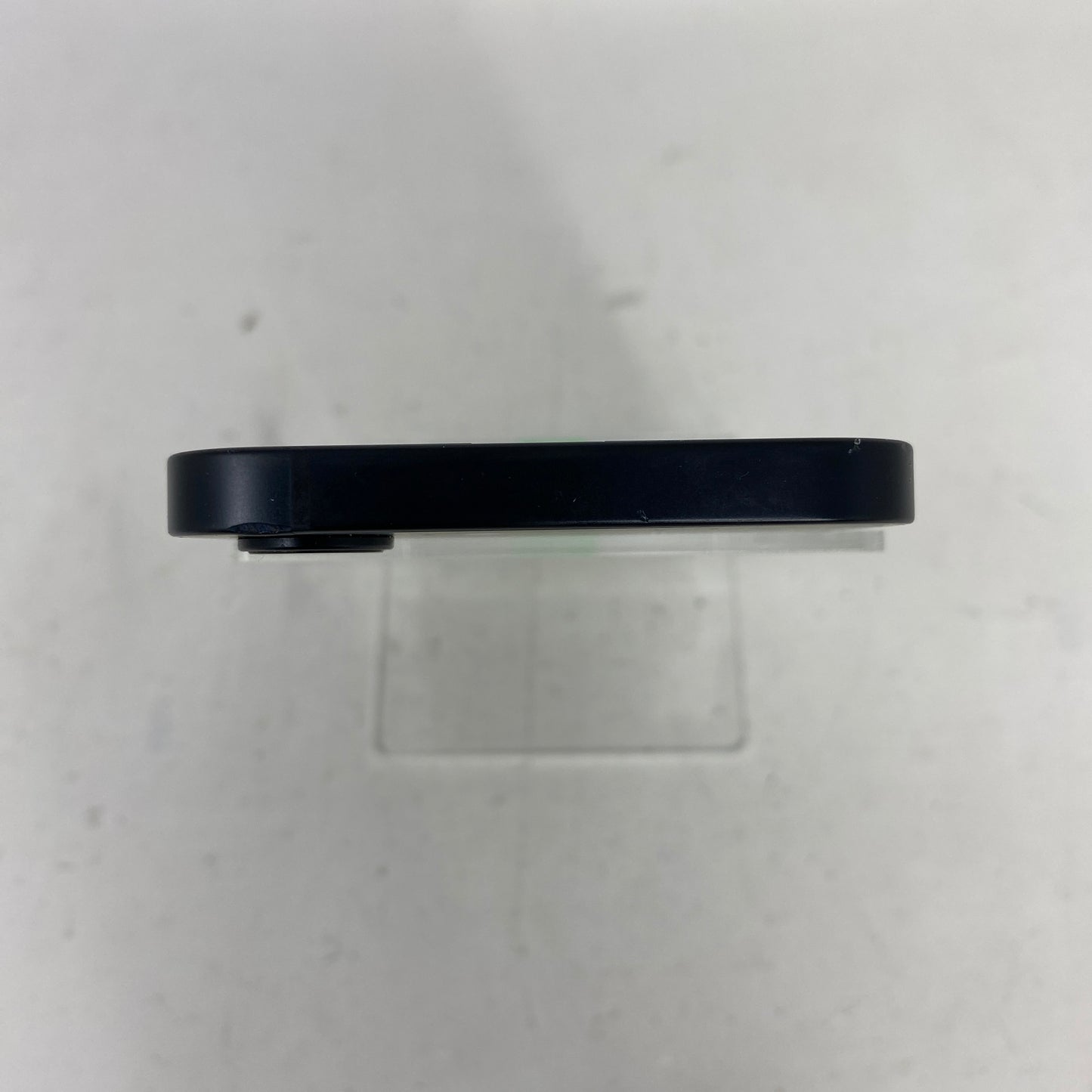Factory Unlocked Apple iPhone 16e 128GB Black MDOD4LL/A