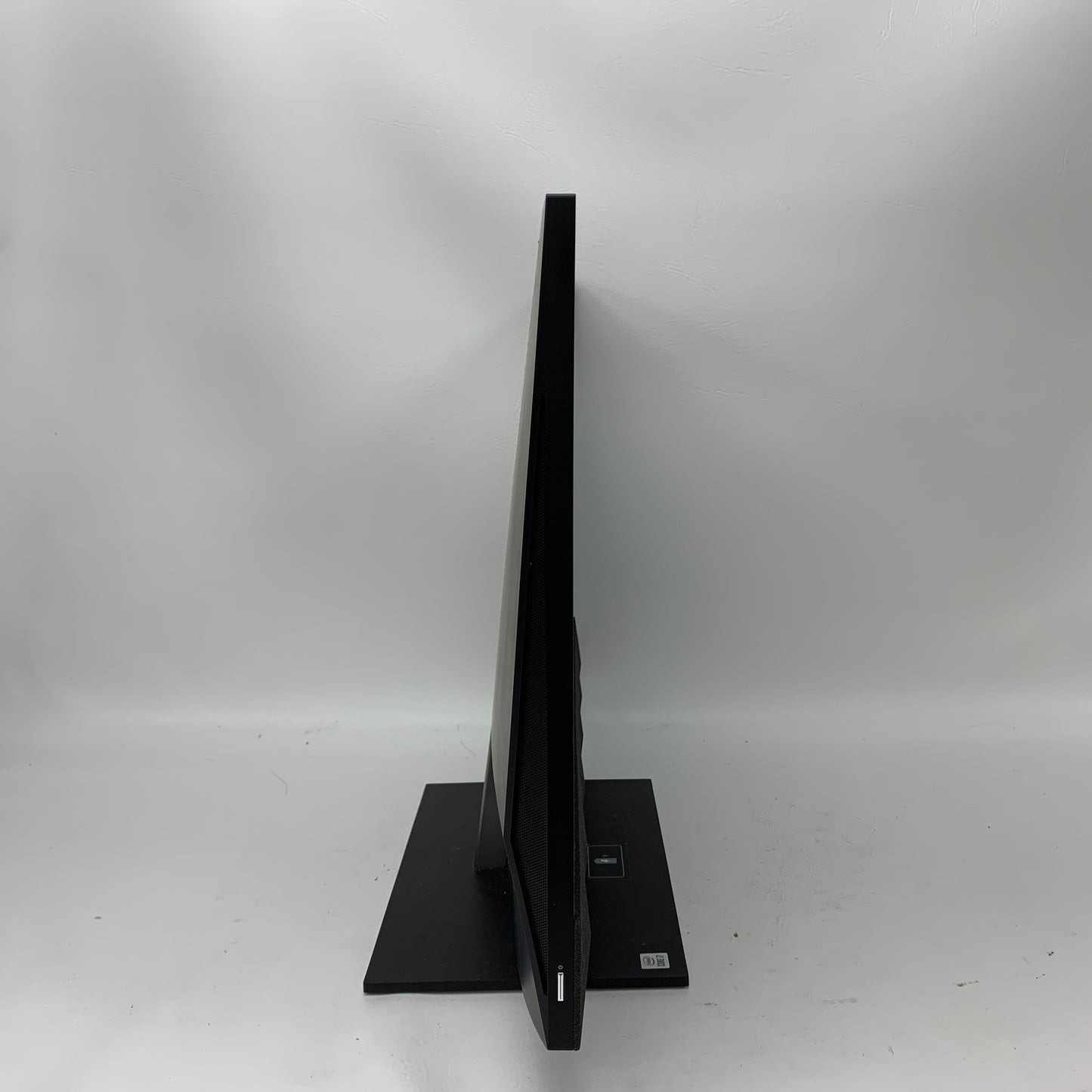 HP Pavilion OOE9L7L 24" i7-10700 2.00GHz 16GB RAM 1TB SSD
