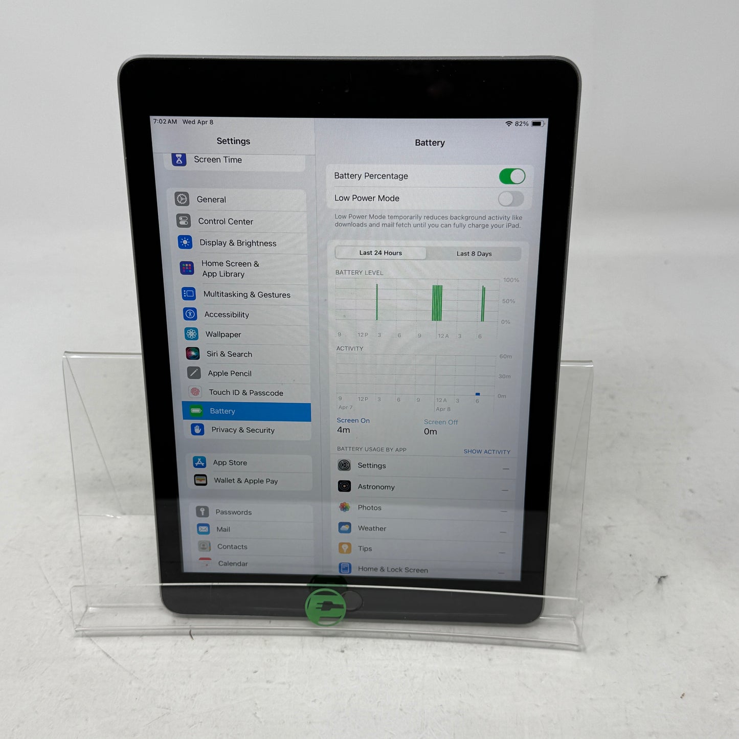 WiFi Only Apple iPad 6th Gen 32GB Silver MR7F2LL/A