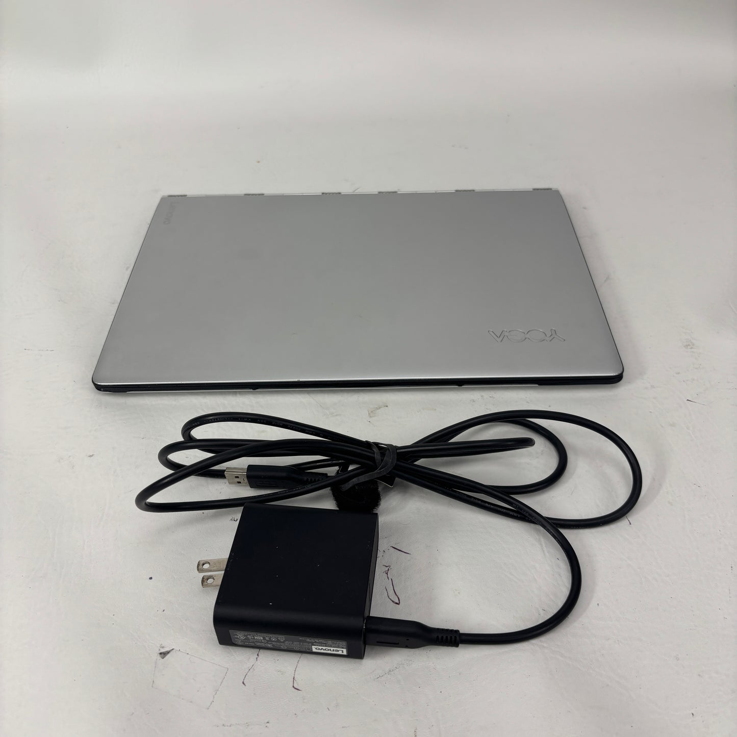 Lenovo Yoga 900-13ISK2 Signature Edition 900-13ISK2 13.3" i7-6560U 2.2GHz 16GB RAM 512GB SSD