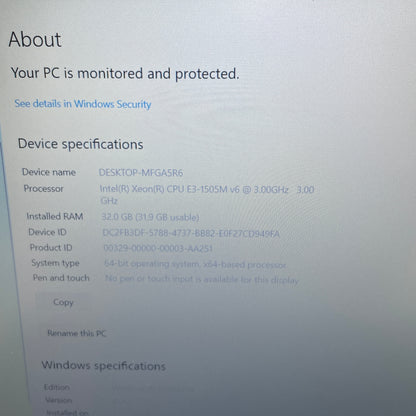 HP ZBook MFGAR6 15.6" Xeon E3-1505M v6 3.0GHz 32GB RAM 512GB SSD Quadro M2200