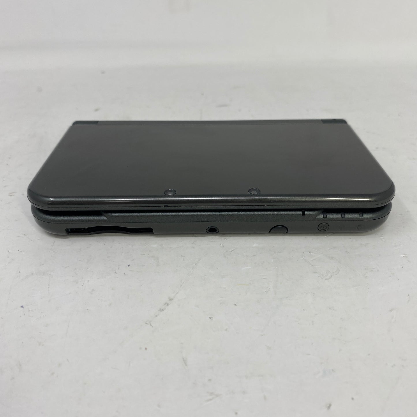 Nintendo New 3DS  Black RED-001