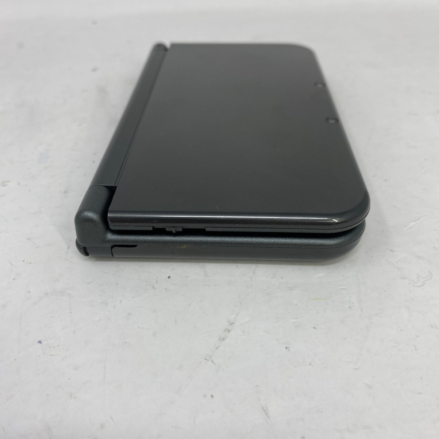 Nintendo New 3DS  Black RED-001