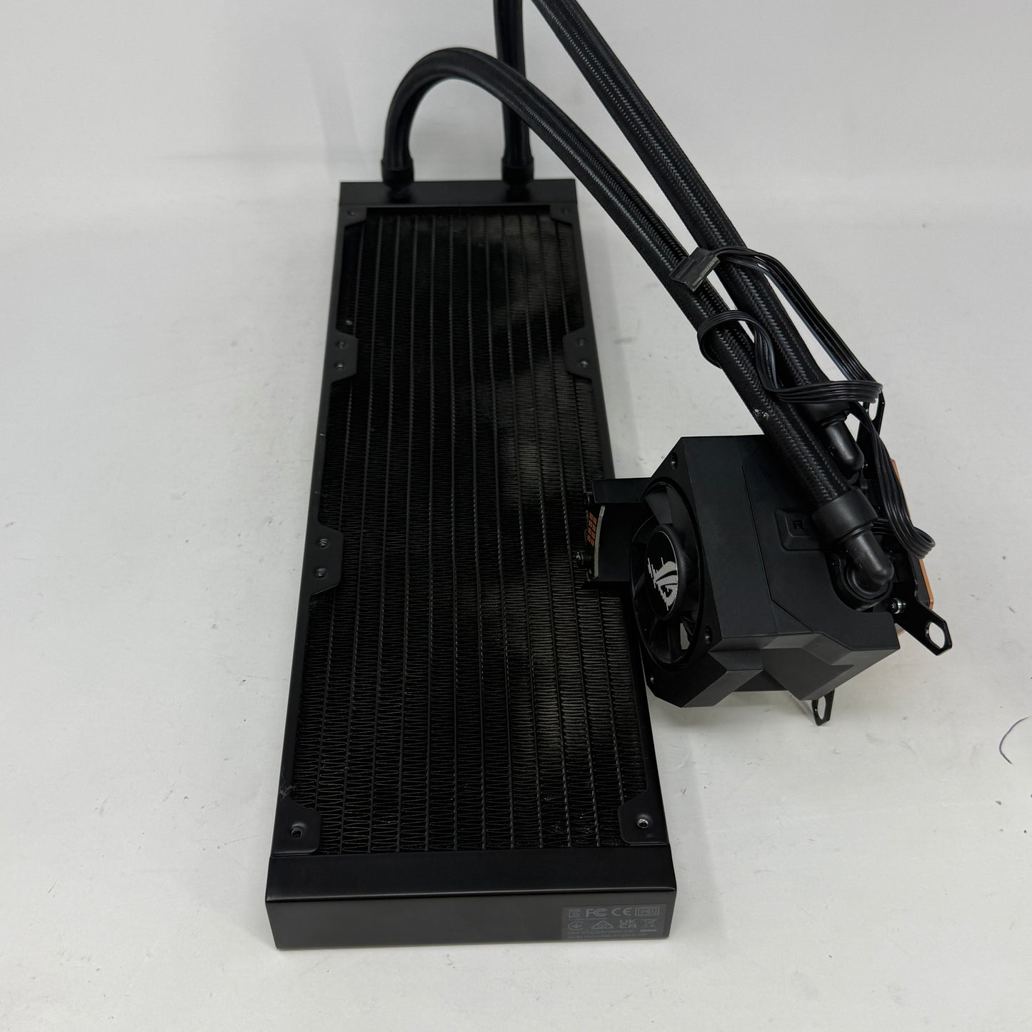 Lian Li Hydroshift II-S LCD 360  Liquid CPU Cooler Fan Black GHS2LCDS36NB