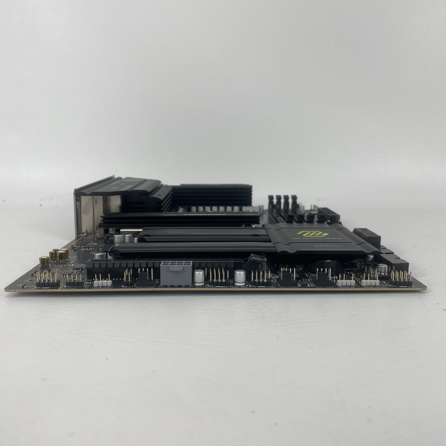 MSi MAG X670E TOMAHAWK WIFI AM5 ATX AMD DDR5 Motherboard