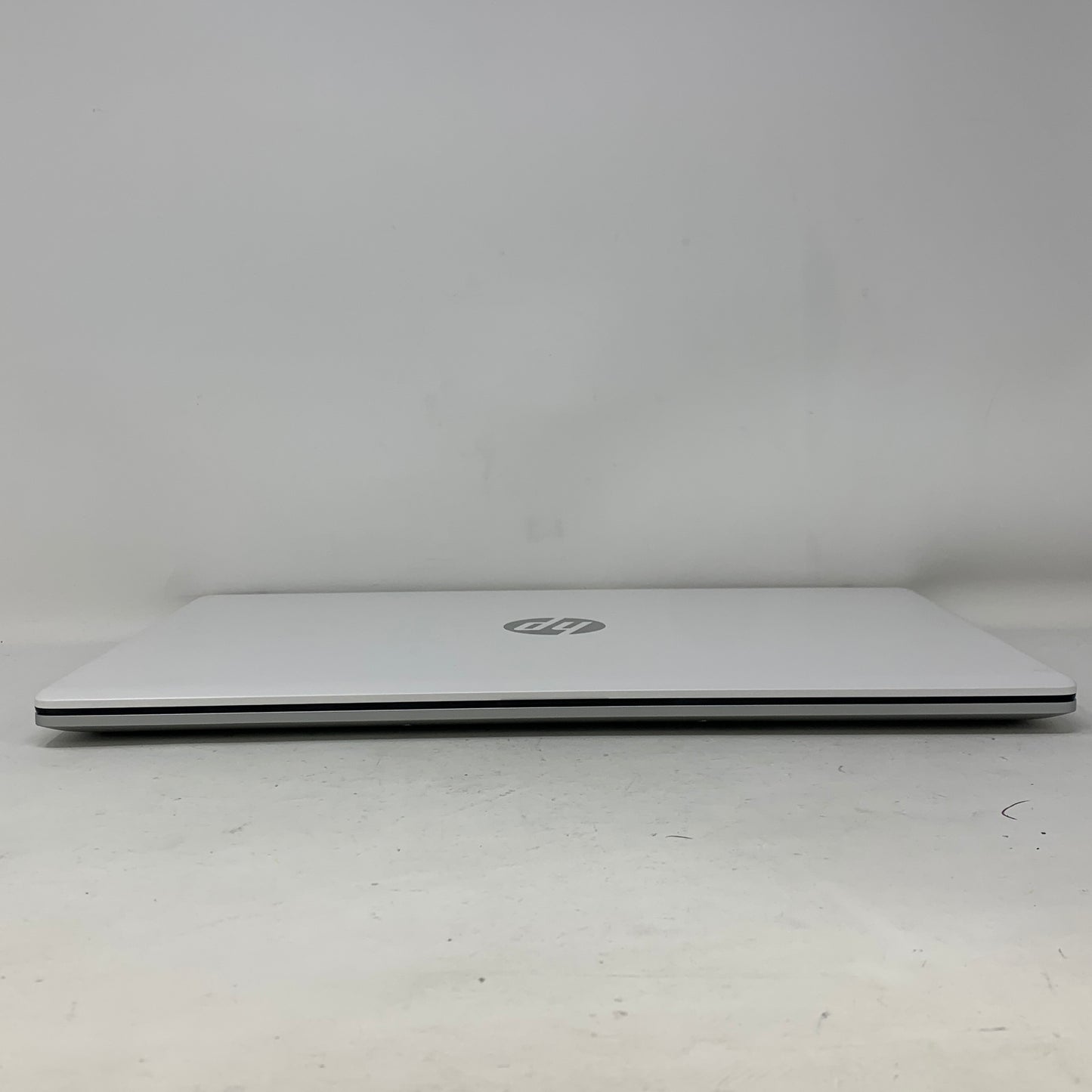 HP Laptop 3VE5PVT1 15.6" Ryzen 5 7530U 2.0GHz 16GB RAM 1TB SSD
