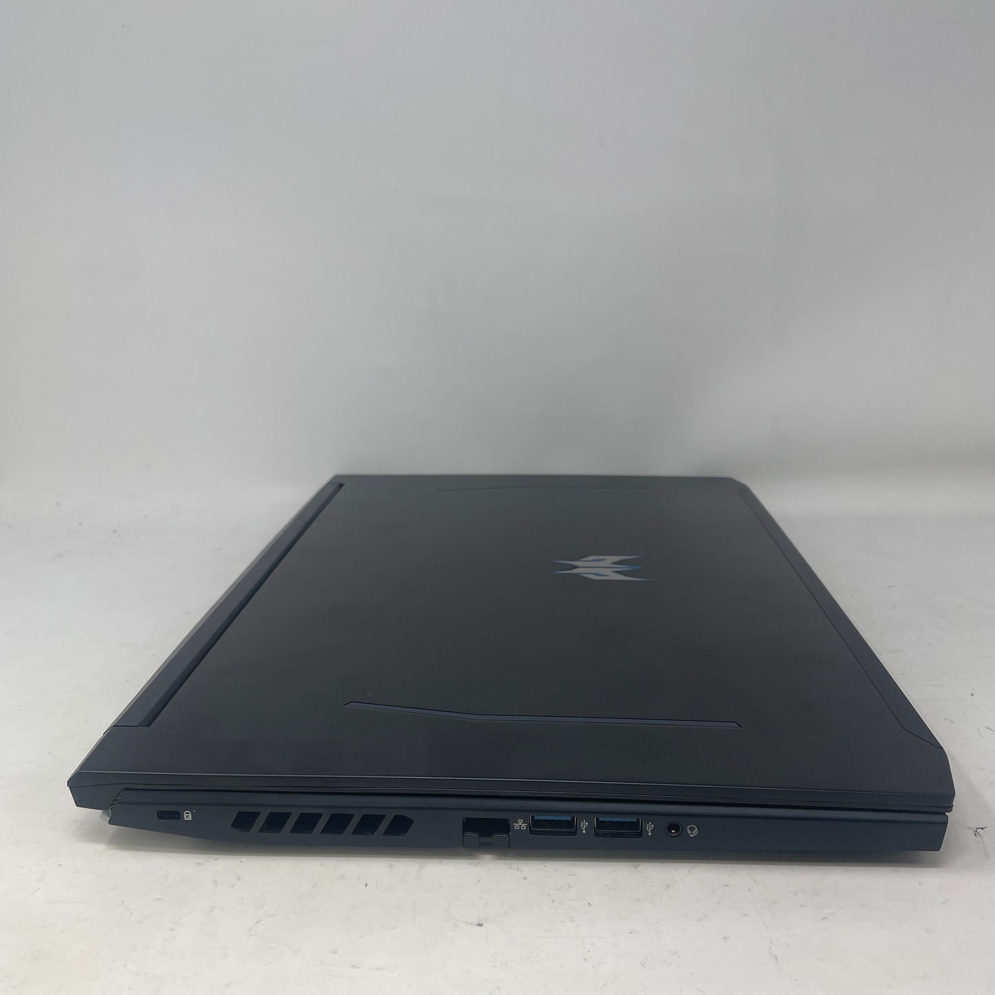 Acer Predator Helios 300 PH315-54 15.6" i7-11800H 2.3GHz 16GB RAM 512GB SSD 