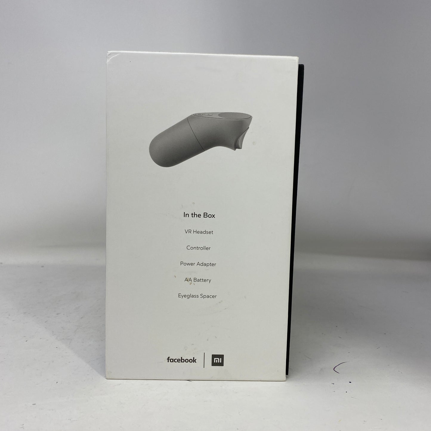 Oculus Go 32GB Standalone All-in-One VR Headset 301-00102-01