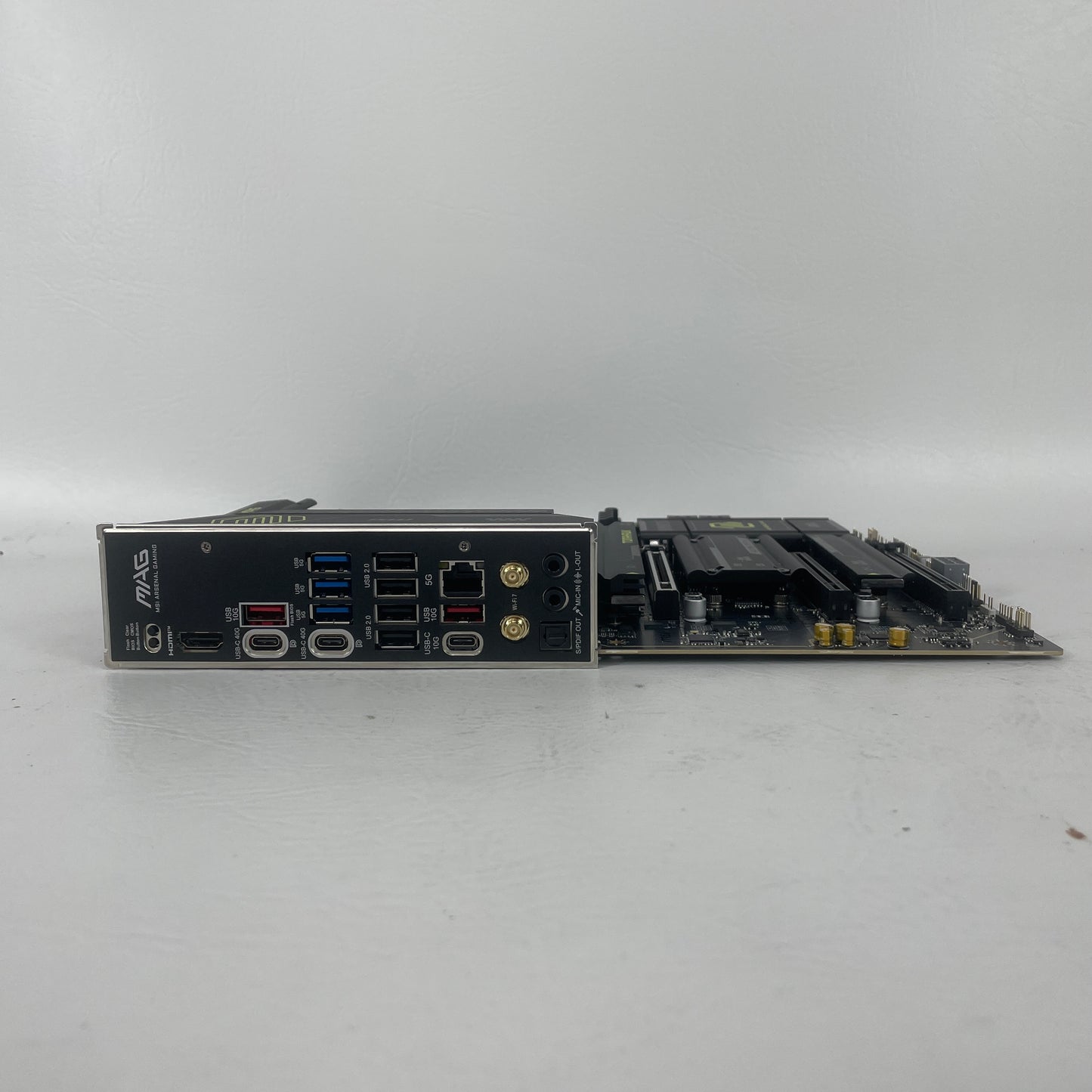 MSi MAG X670E TOMAHAWK WIFI AM5 ATX AMD DDR5 Motherboard