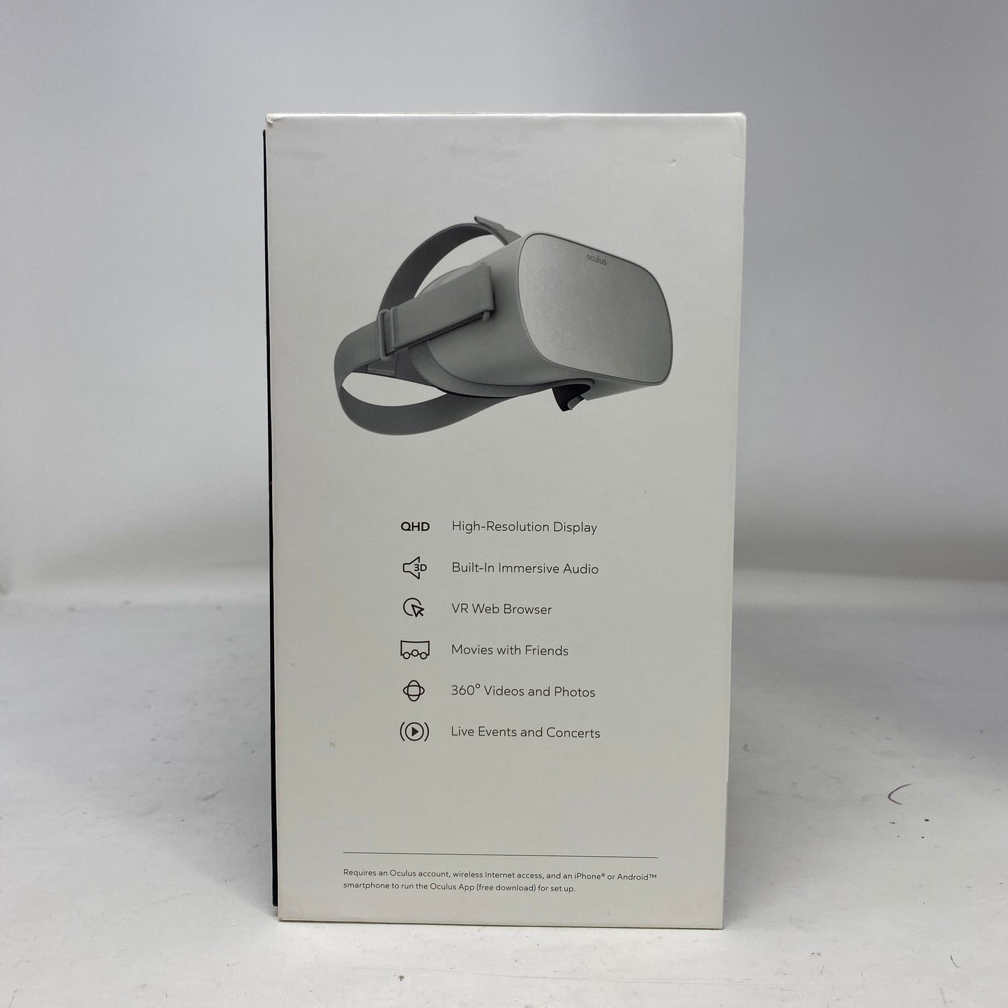 Oculus Go 32GB Standalone All-in-One VR Headset 301-00102-01