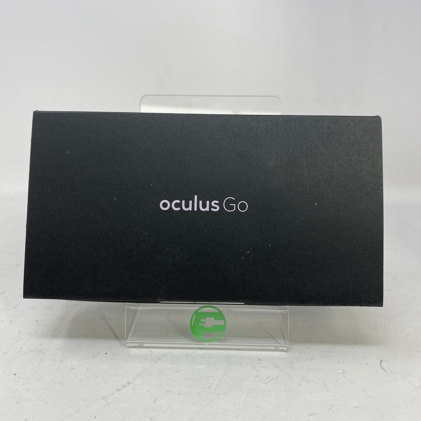 Oculus Go 32GB Standalone All-in-One VR Headset 301-00102-01
