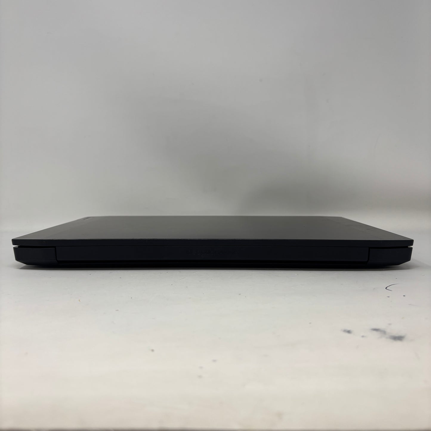 Lenovo IdeaPad Gaming 3 15ARH05 15.6" Ryzen 5 4600H 3.0GHz 8GB RAM 250GB SSD