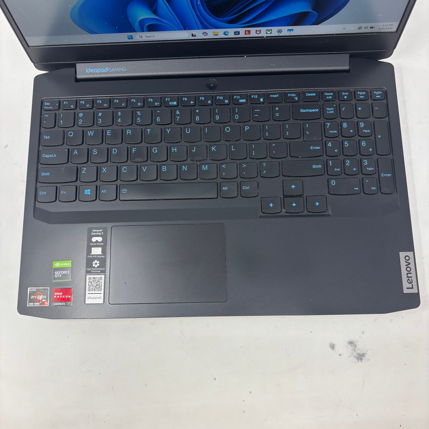 Lenovo IdeaPad Gaming 3 15ARH05 15.6" Ryzen 5 4600H 3.0GHz 8GB RAM 250GB SSD