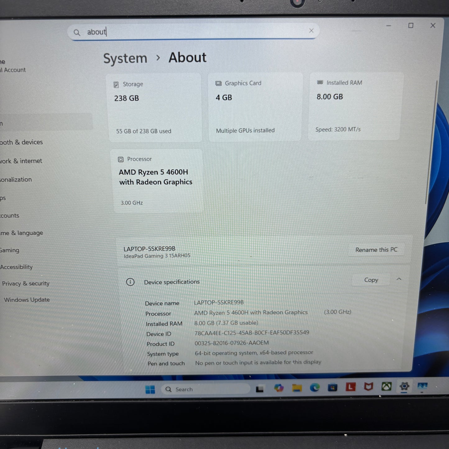 Lenovo IdeaPad Gaming 3 15ARH05 15.6" Ryzen 5 4600H 3.0GHz 8GB RAM 250GB SSD