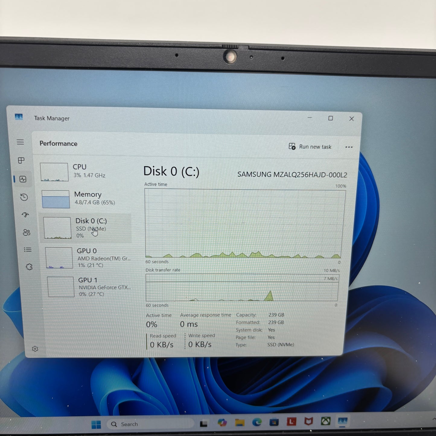 Lenovo IdeaPad Gaming 3 15ARH05 15.6" Ryzen 5 4600H 3.0GHz 8GB RAM 250GB SSD