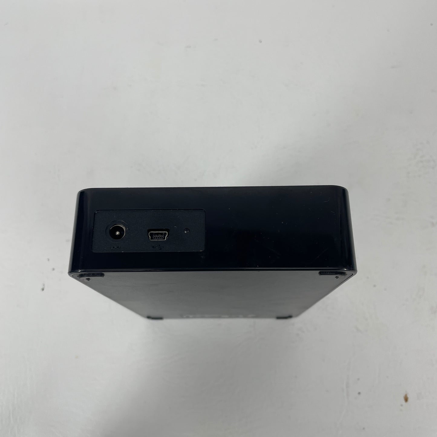 Western Digital 3.5"  WD Elements Desktop 1.5TB  USB 2.0 HDD WDBAAU0015HBK-01