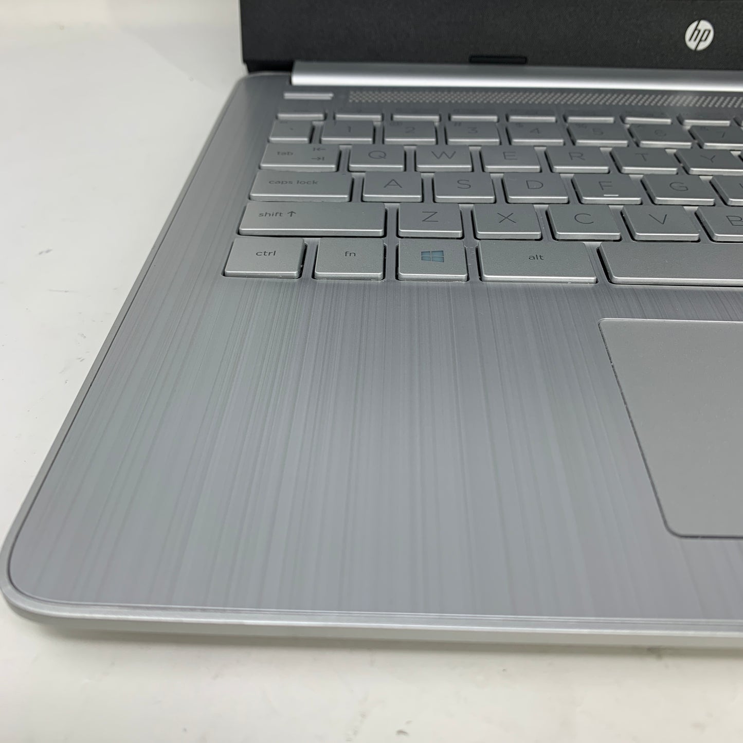 HP 14-dq4035cl DJ3CP0SB 14" i5-1155G7 2.5GHz 12GB RAM 256GB SSD
