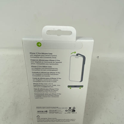 New Apple Orange Silicone Case with MagSafe for iPhone 17 Pro MGFE4ZM/A