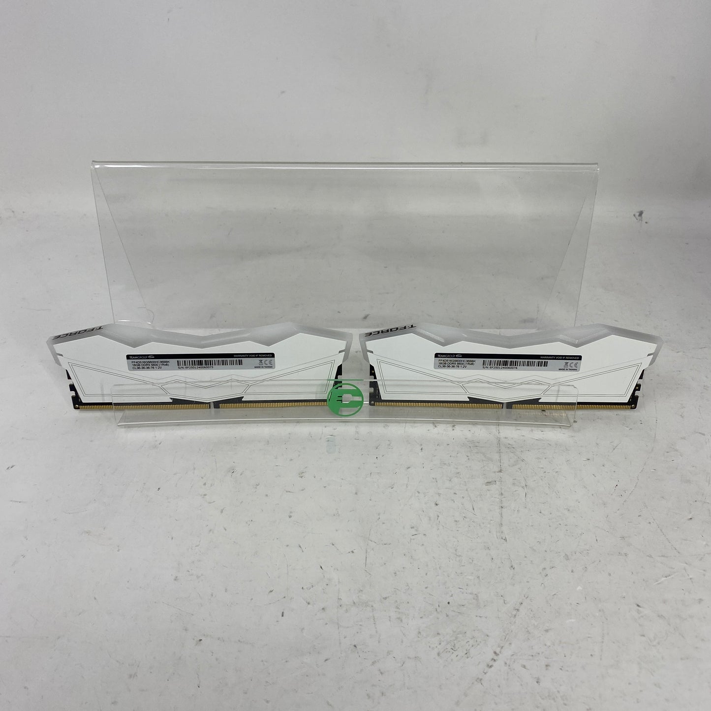 TeamGroup T-Force Delta RGB 32GB (2x16GB) RAM DDR5 5600MHz FF4D516G5600HC36BBK