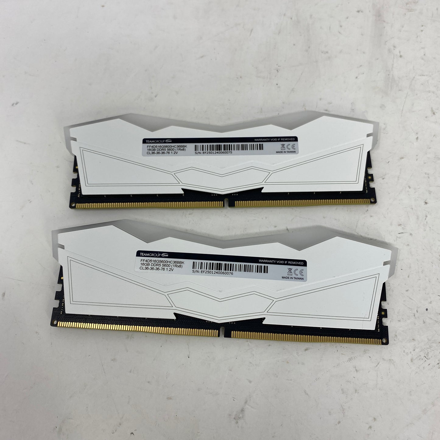 TeamGroup T-Force Delta RGB 32GB (2x16GB) RAM DDR5 5600MHz FF4D516G5600HC36BBK
