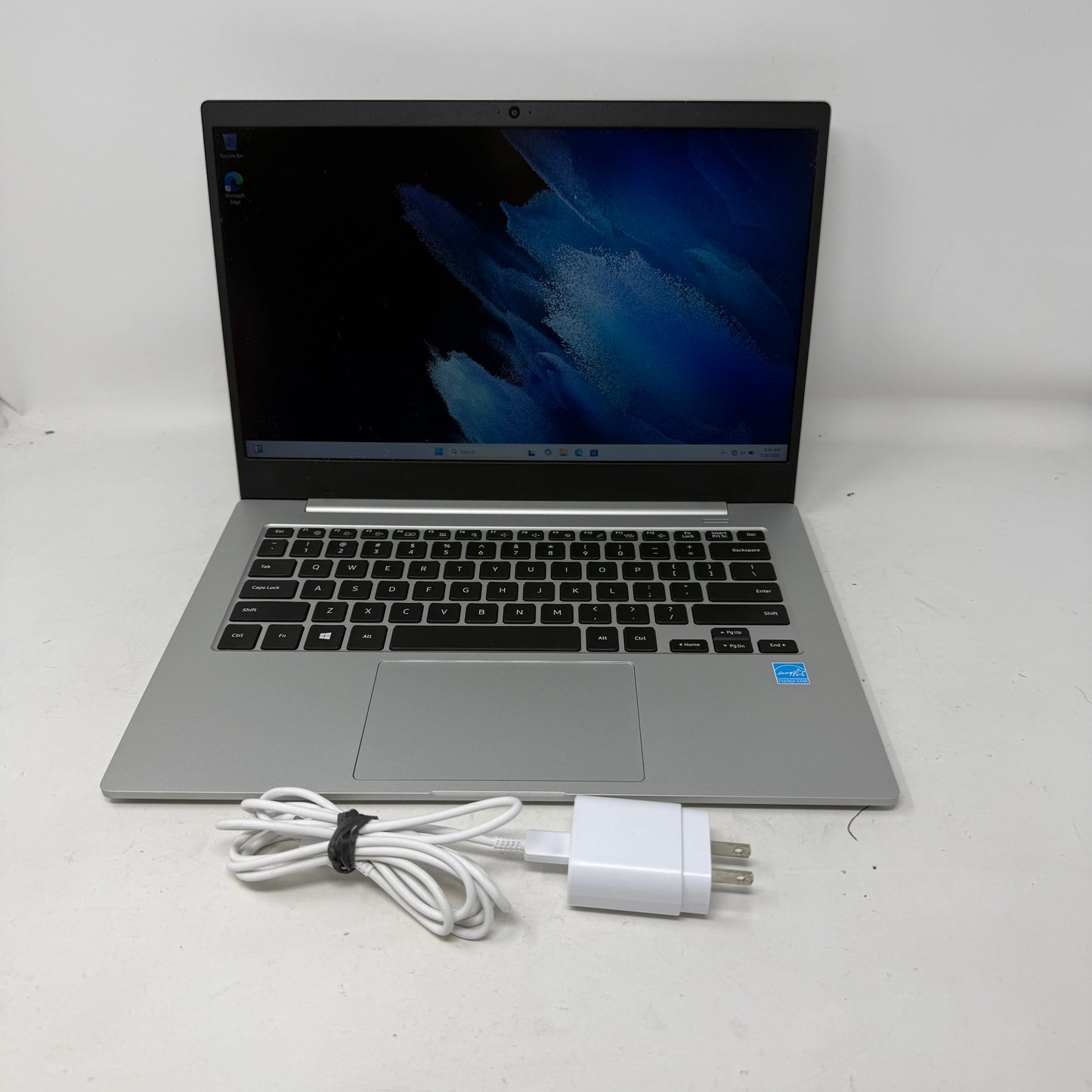 Samsung Galaxy Book Go 760C7T0 14" Snapdragon 7c 2.5GHz 4GB RAM 64GB SSD