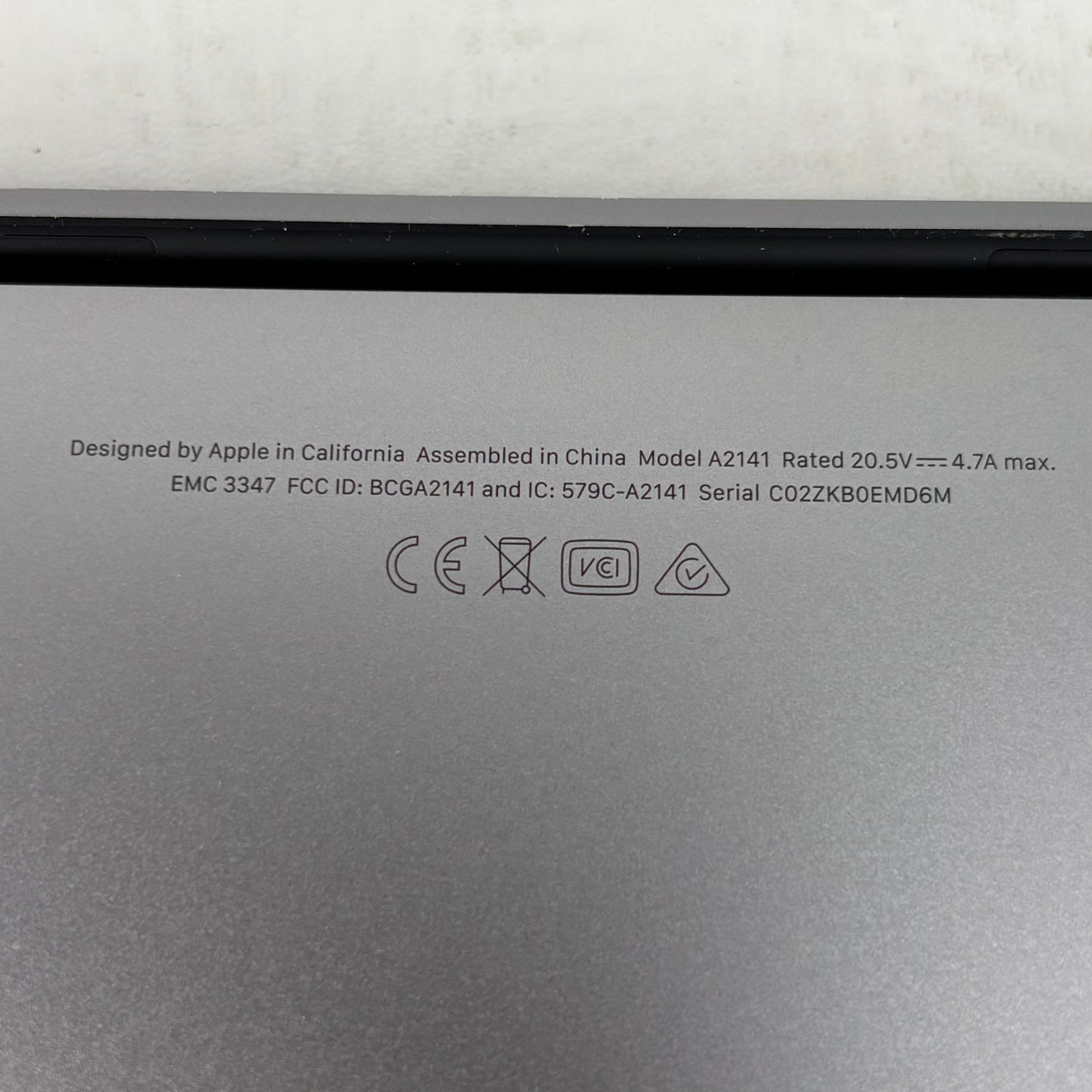 2019 Apple MacBook Pro 16" i7 2.6GHz 16GB RAM 512GB SSD Silver A2141
