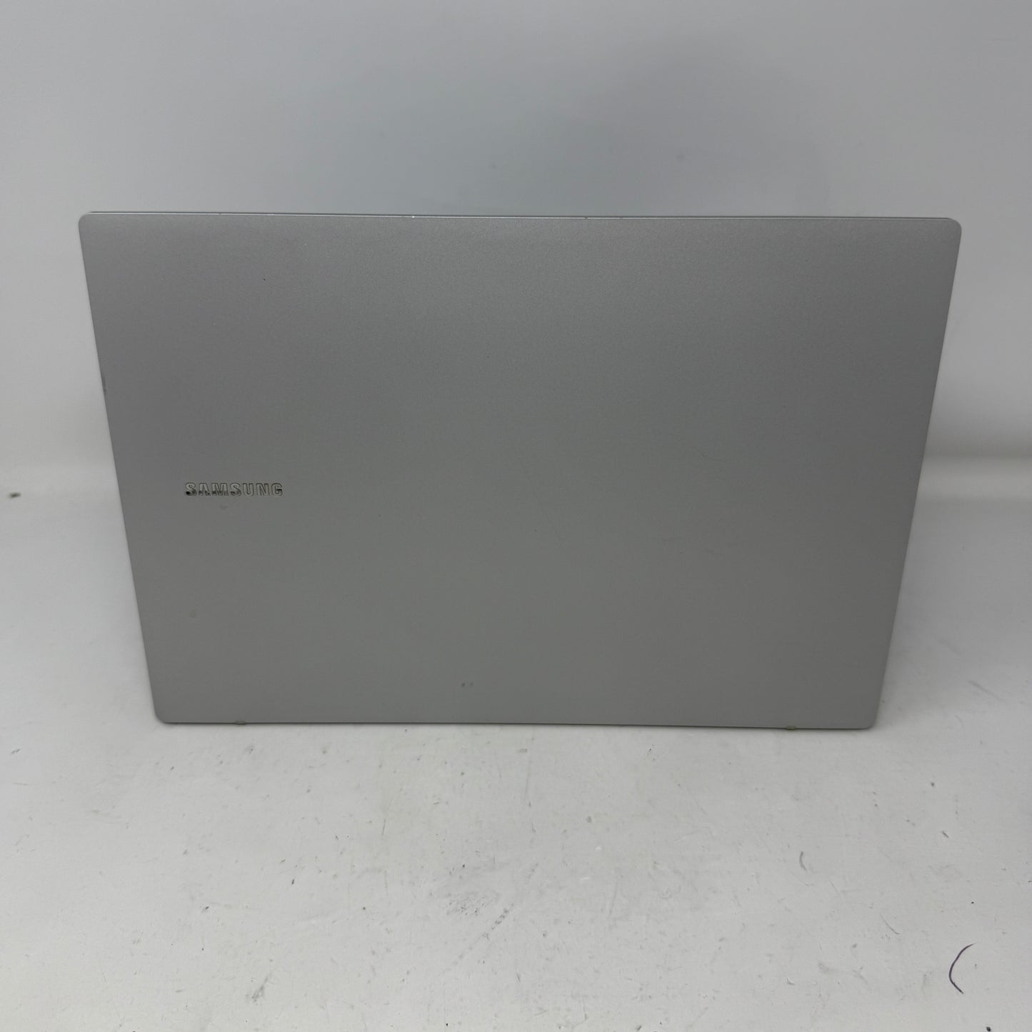 Samsung Galaxy Book Go 760C7T0 14" Snapdragon 7c 2.5GHz 4GB RAM 64GB SSD