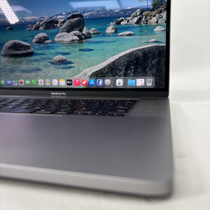 2019 Apple MacBook Pro 16" i7 2.6GHz 16GB RAM 512GB SSD Silver A2141