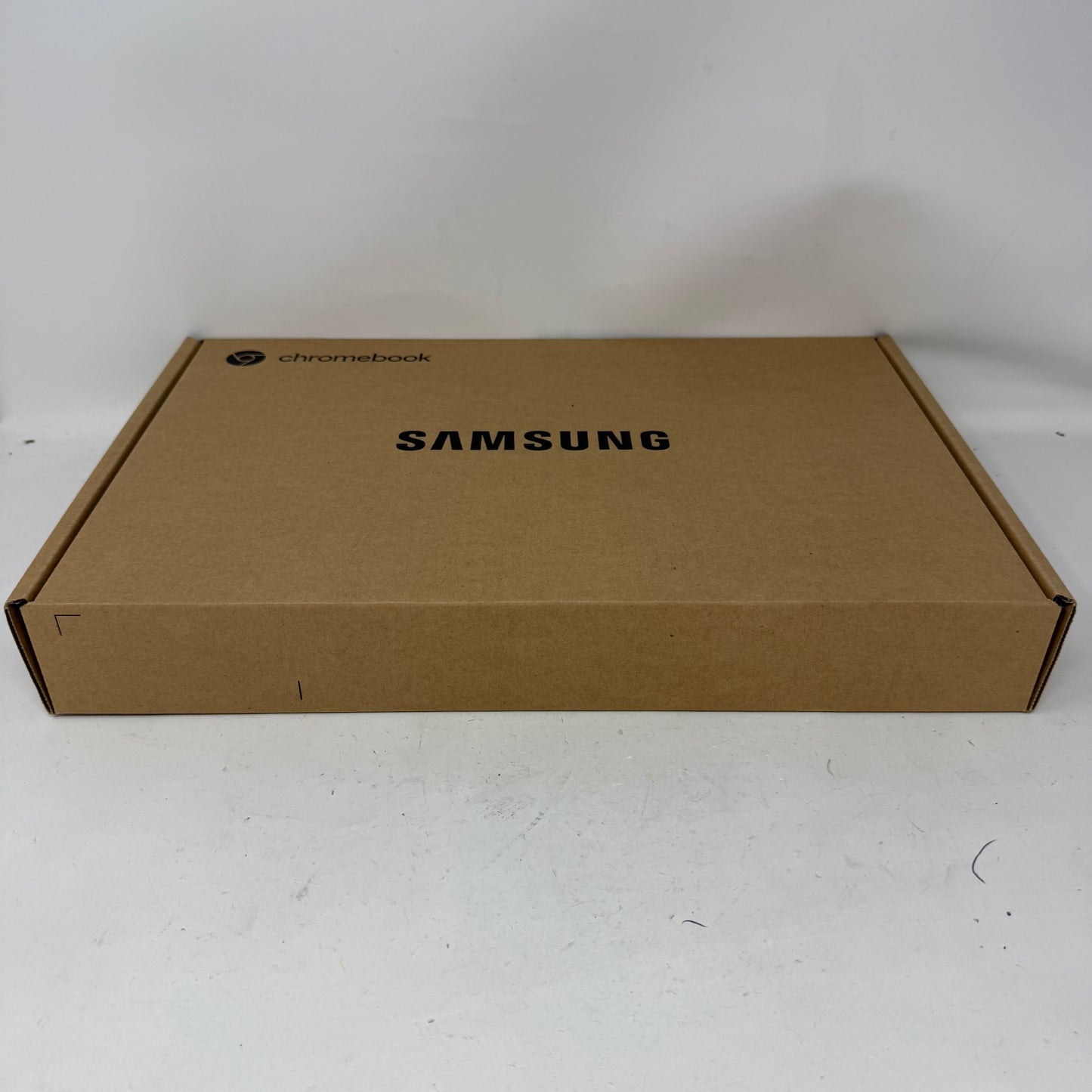 New Samsung Galaxy Chromebook 4 XE310XBA 11.6" Celeron N4020 1.1GHz 4GB RAM 32GB eMMc