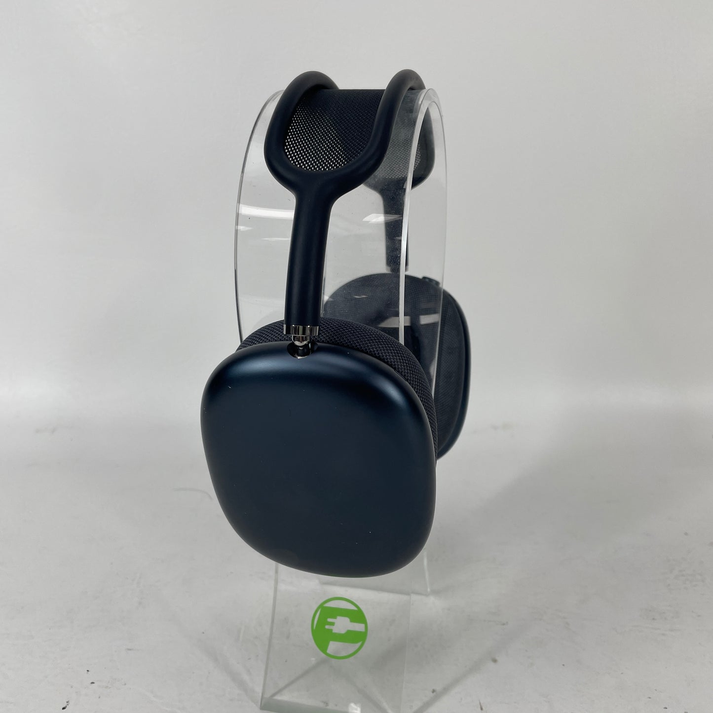 Apple AirPods Max USB-C Wireless Over-Ear Headphones Midnight MWW43AM/A