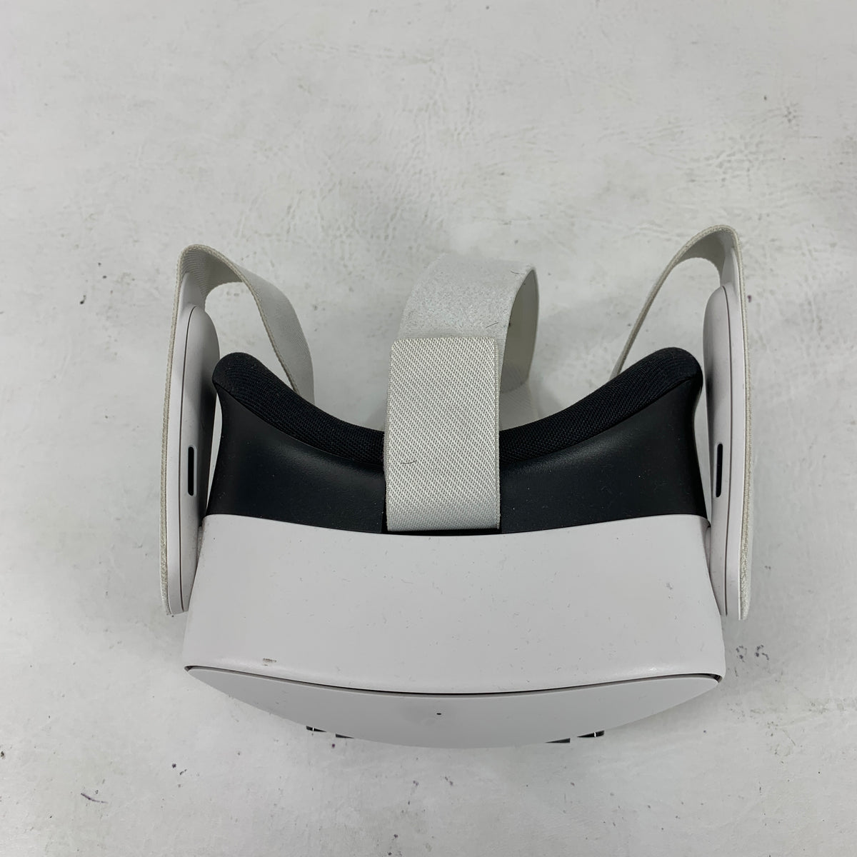 Meta Quest 3S 128GB Standalone All-in-One VR Headset P97