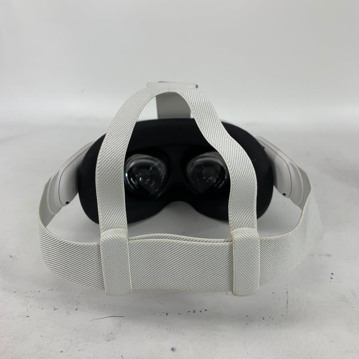 Meta Quest 3S 128GB Standalone All-in-One VR Headset P97