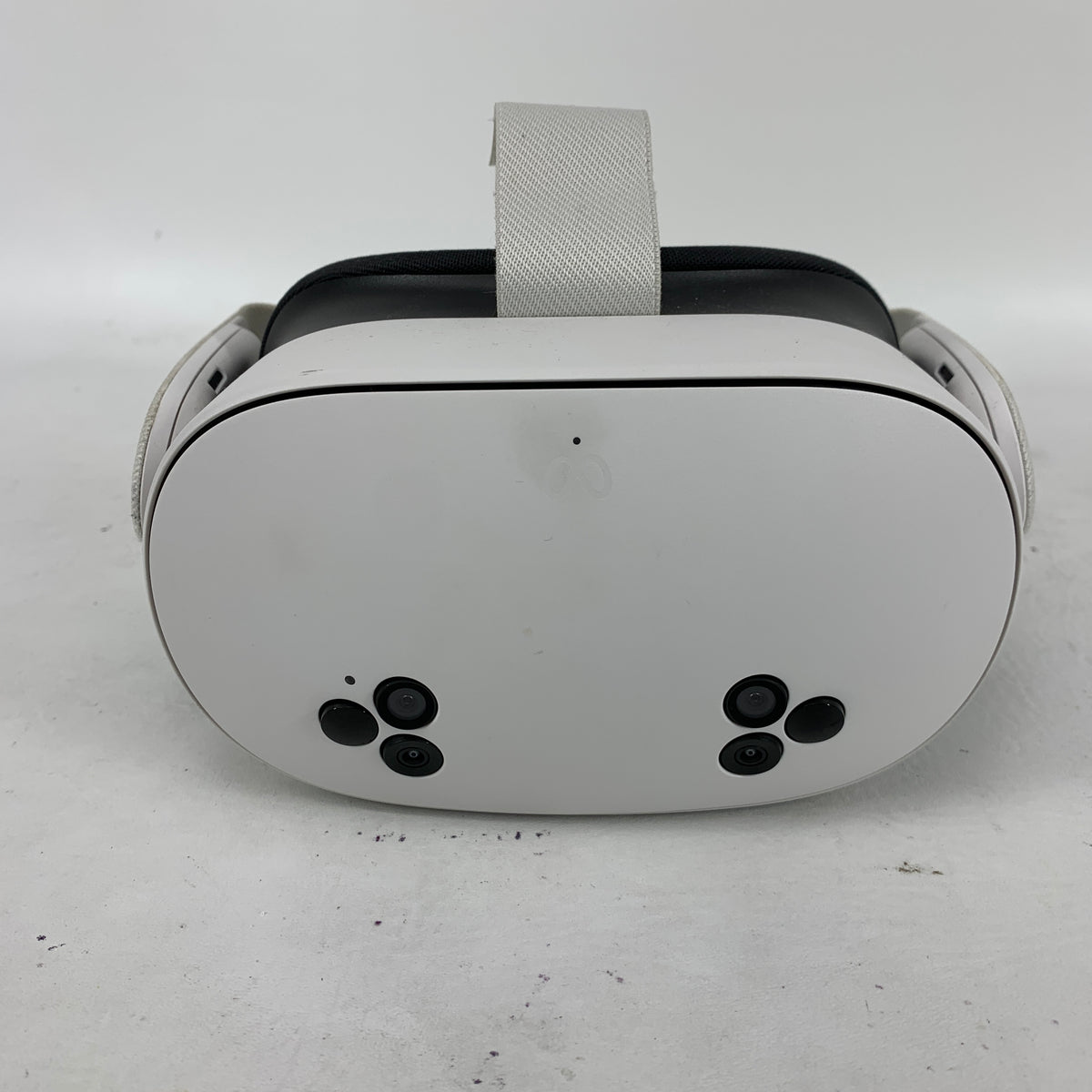 Meta Quest 3S 128GB Standalone All-in-One VR Headset P97
